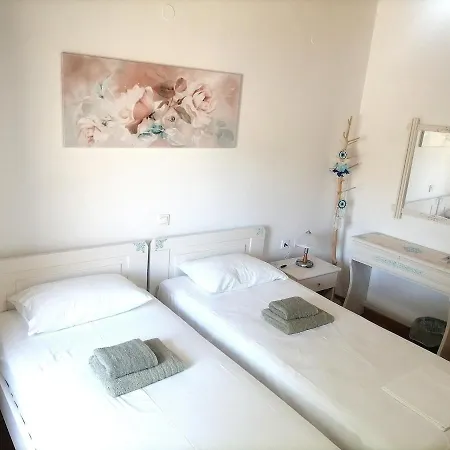 Elvira Holiday home *