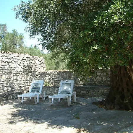 Holiday home Elvira Magazia